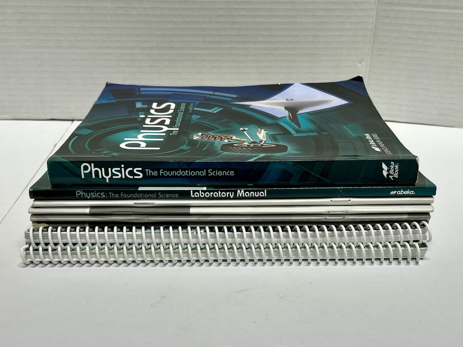 Abeka Physics Complete kit set Solution Key Lab Manual Quiz Test Textbook 2nd ed2