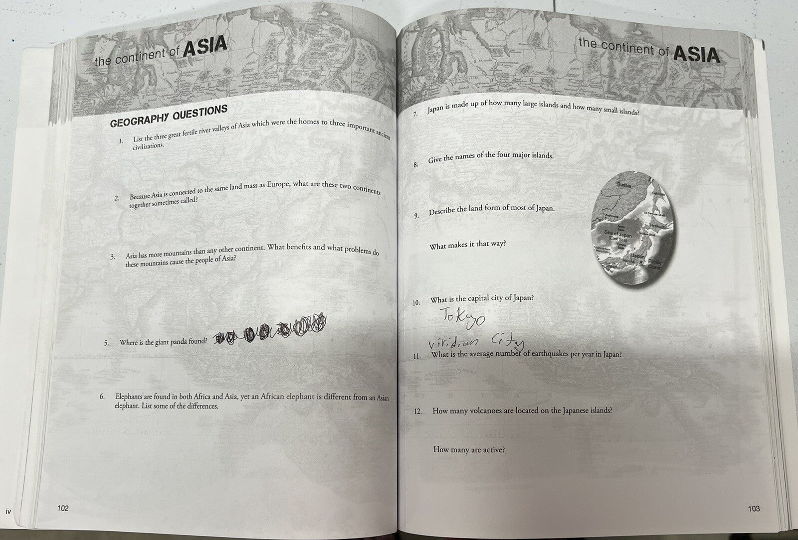 Apologia Around The Word In 180 Days Student Workbook & Teacher Guide READ!4
